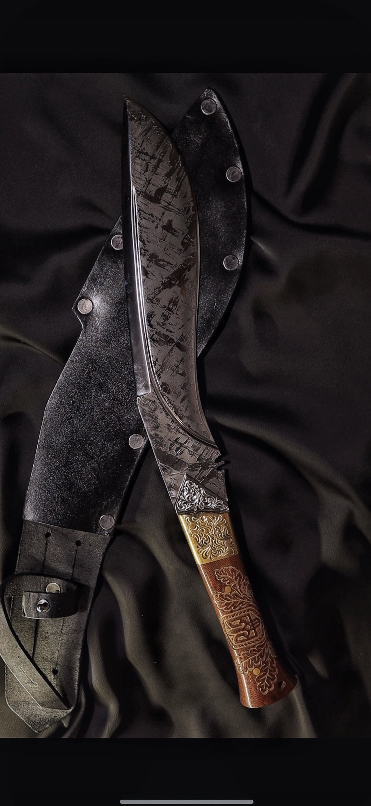 Cuchillo Ala del Halcón
