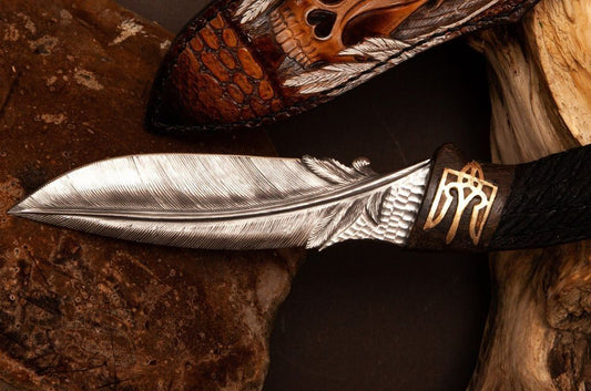 Cuchillo Ala del Ángel con escudo
