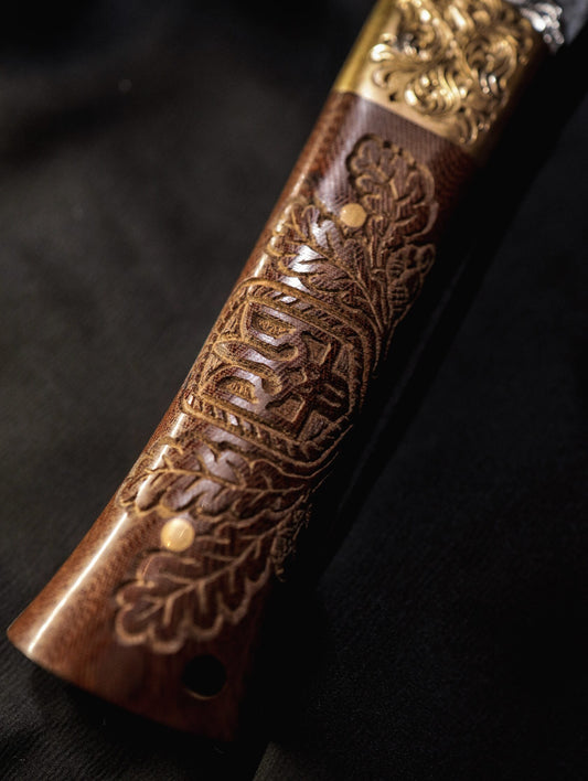 Cuchillo Ala del Halcón