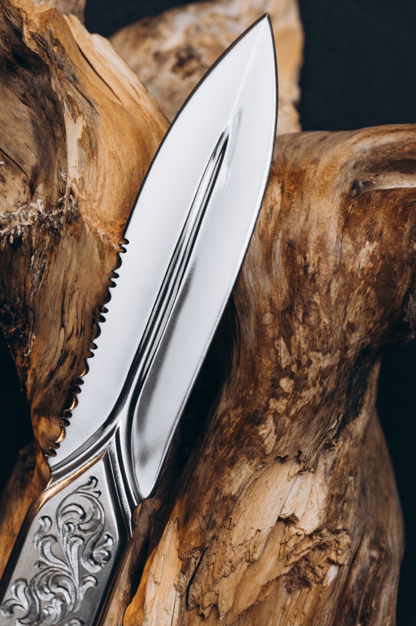 Cuchillo Roca